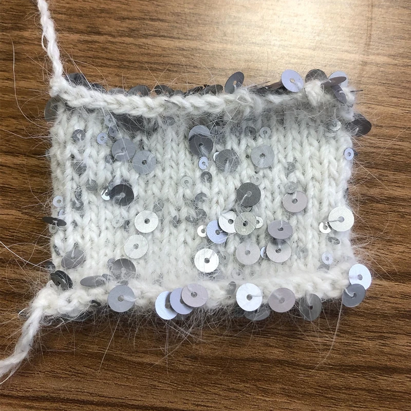 пряжа 500g 1100M Plush Angora rabbit hair Yarn 3mm+6mm Sequins DIY knitting Christmas Sweater Hat Scarf Decoration Wool Yarn - Image 3